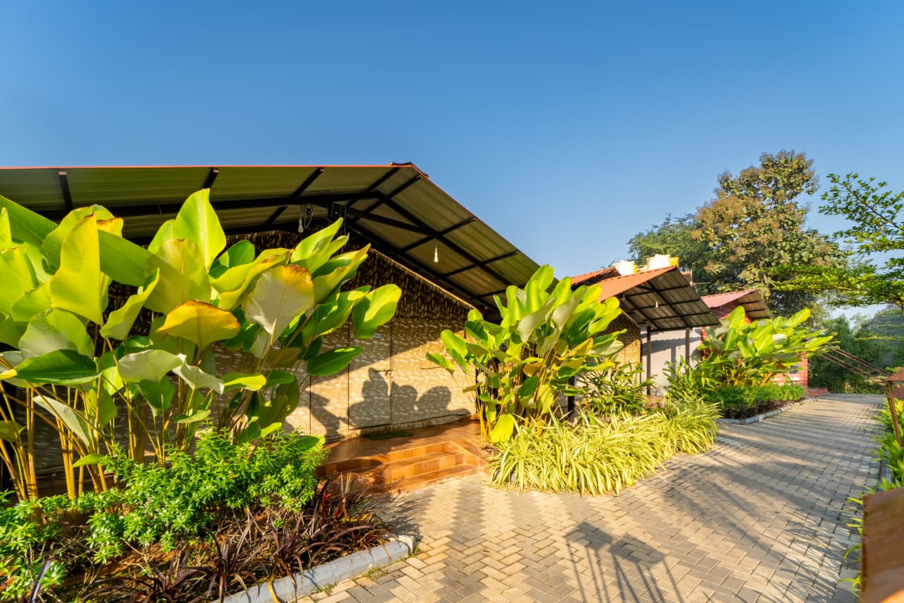 Jungle Edge Resort Dandeli