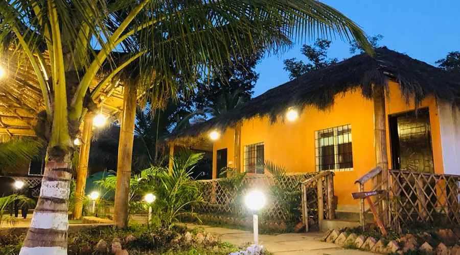 Resort grounds at Jungle Bell River Resort Dandeli, Moulangi