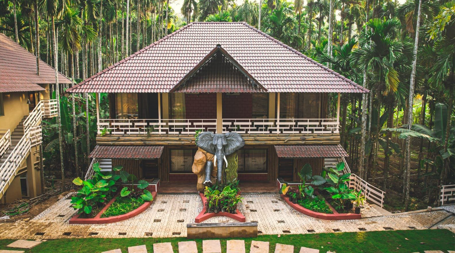 Woodpecker Homestay Dandeli Price Starts From Rs 1500 Dandeli